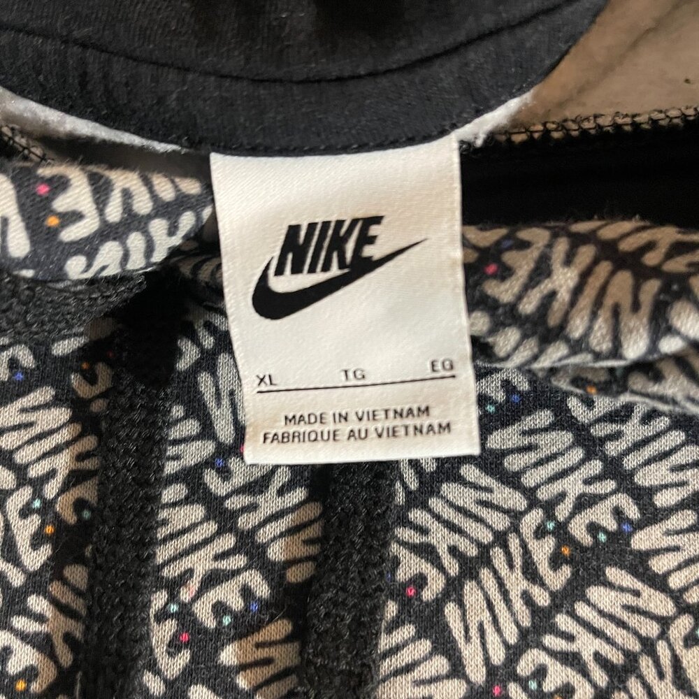 Nike Sports Essentials Hoodie XL Black Gray All Over Logo Streetwear - Picture 5 of 8